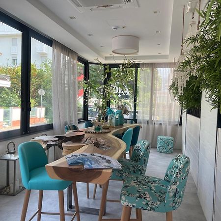Hotel Ardea Riccione Esterno foto