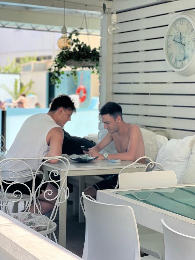 Hotel Ardea Riccione Esterno foto