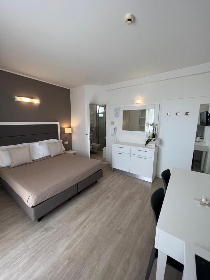 Hotel Ardea Riccione Esterno foto